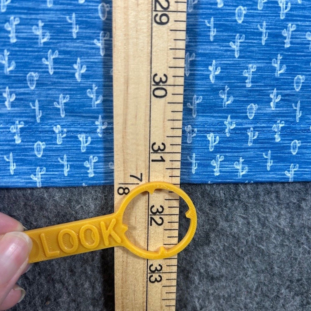 Johnnie-O Men XXL Barrels Blue Cactus Featherweight Golf UPF 50 Company Logo - Picture 8 of 8